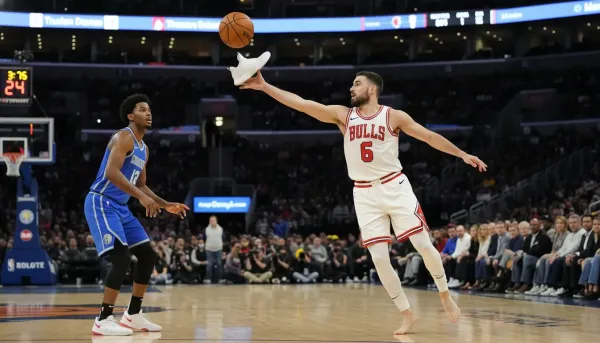 Alex Caruso tente l'impensable : un contre avec sa chaussure